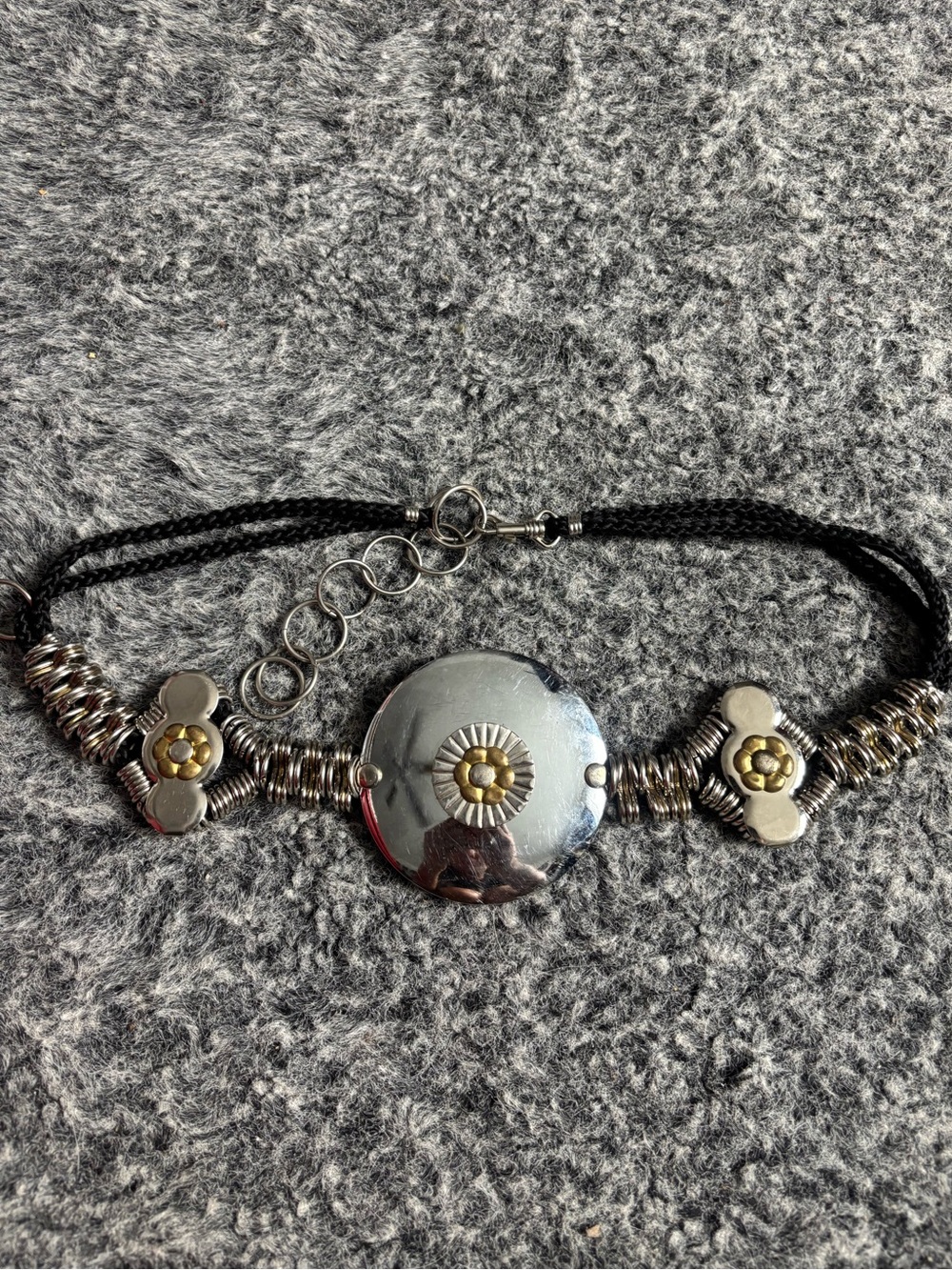 Vintage Women’s Silver-Tone Floral belt  - Black Cord
